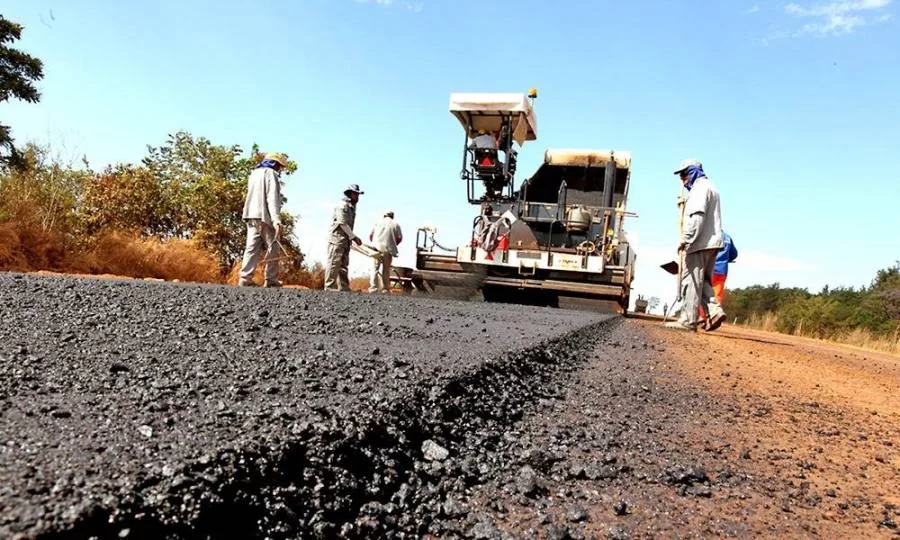 Produtores da TO-365 comemoram retomada das obras do trevo da praia