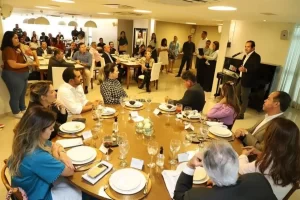 FIETO recebe presidente do SEBRAE Nacional, secretária do Ministério da Economia e autoridades do Estado