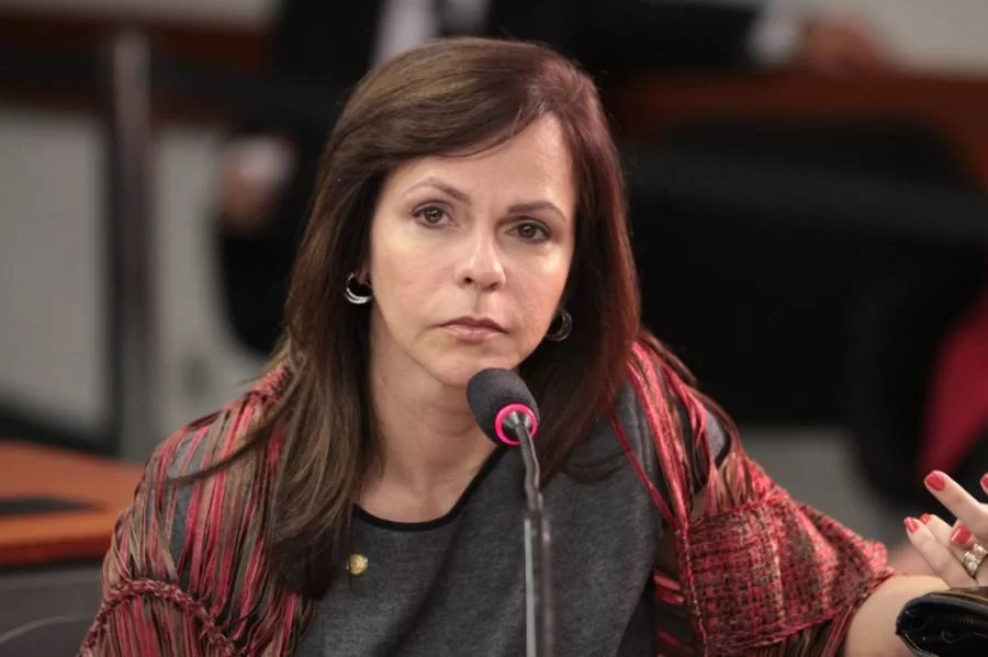 Pedido de impugnaÃÂ§ÃÂ£o de professora Dorinha ÃÂ© negado e TRE-TO defere registro de candidatura