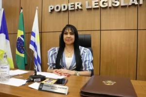 Professora Janad solicita a implantação de programa de estágio para estudantes da área de docÃªncia da capital