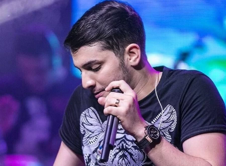 Jonas Esticado ÃÂ© a atraÃÂ§ÃÂ£o desta noite na Expocolinas