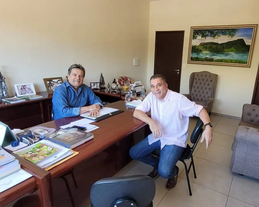 Em encontro, Amastha afirma ter "um líder que se chama Osires Damaso"