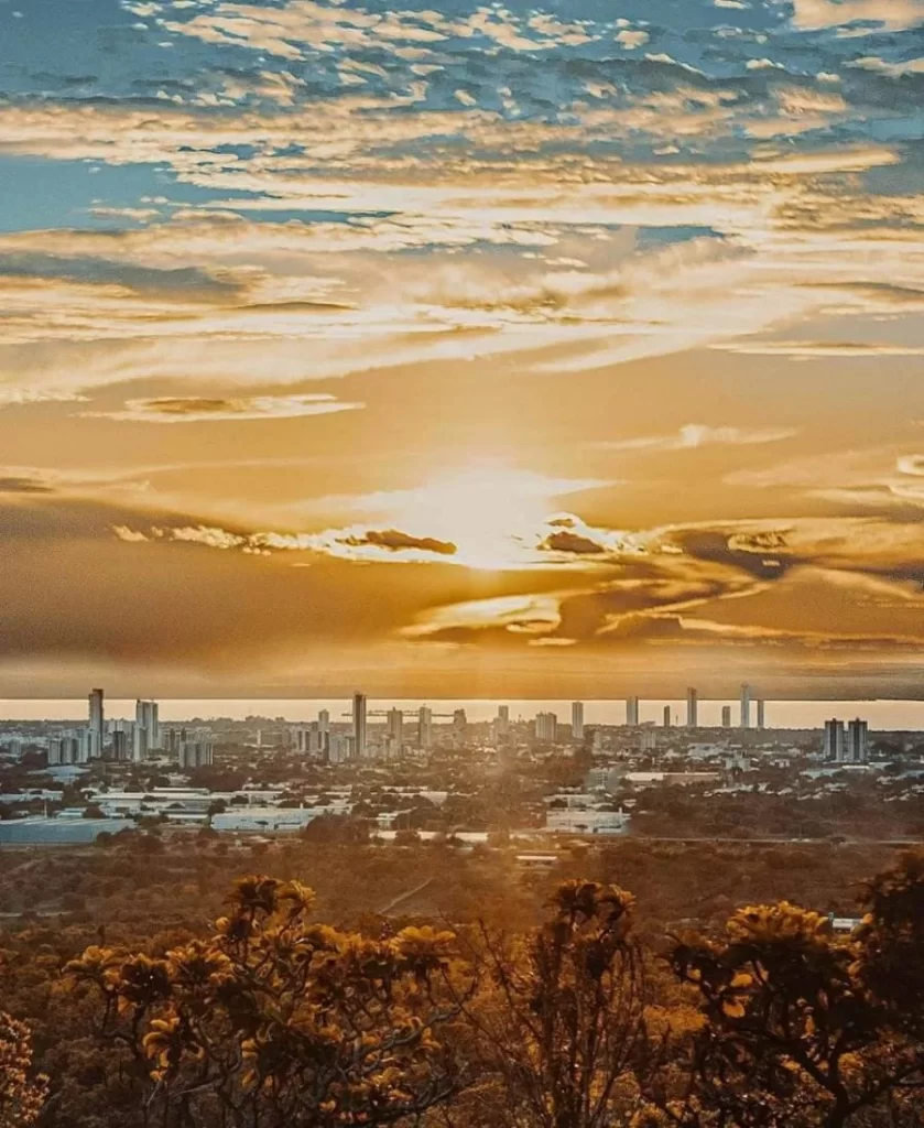 Veja o que funciona no feriado de aniversário de 33 anos da Capital