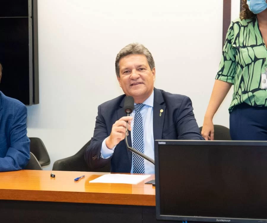 Osires Damaso empenha mais de R$ 8,8 milhões em emendas para 39 municípios tocantinenses