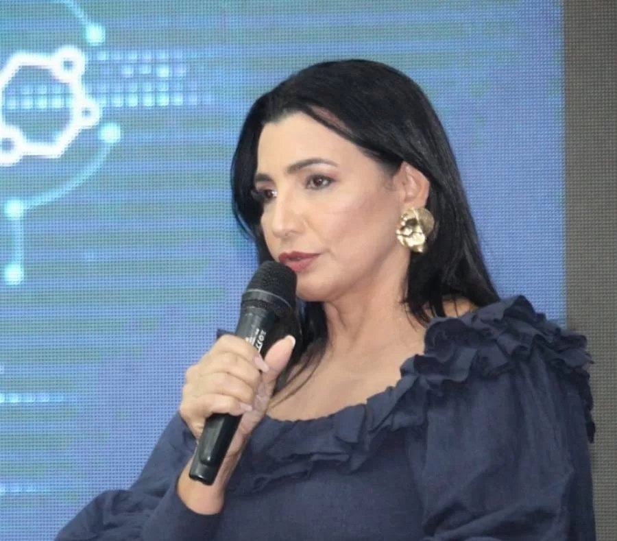 "Como uma empreendedora ativa decidi ser candidata para mudar o panorama do Tocantins", conta em entrevista Eliane Castro pré-candidata