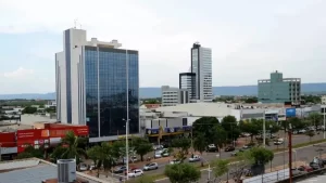 Janad Valcari denuncia licitação no valor de R$ 20 milhões para aluguel de tendas