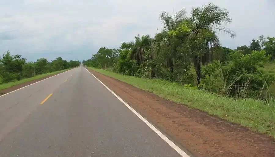 Motociclista morre após bater de frente com caminhonete na BR-153 próximo a Aliança-TO