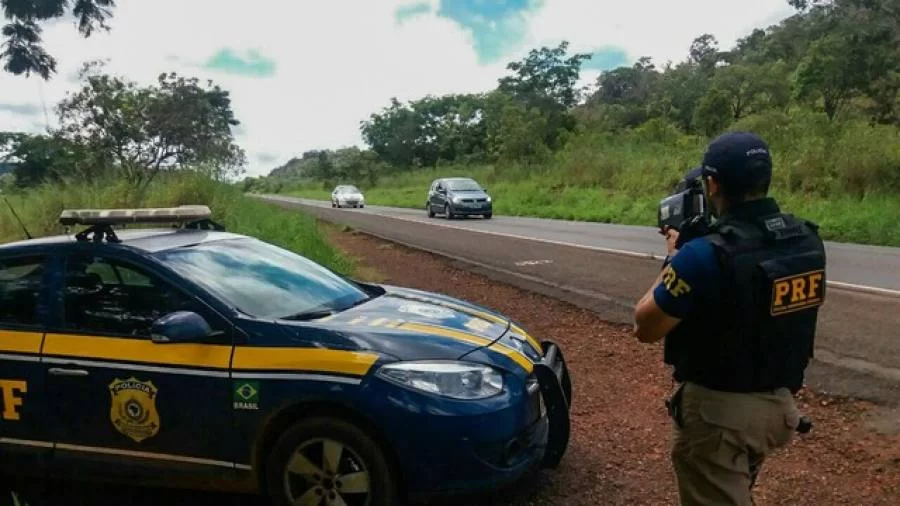 Nenhuma morte foi registrada pela PolÃÂ­cia RodoviÃÂ¡ria Federal durante feriado da IndependÃªncia, nÃÂºmeros de acidentes tambÃÂ©m caiu