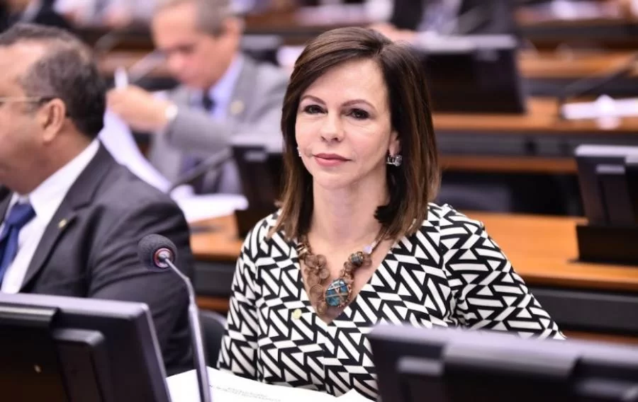 Exclusivo: Dorinha comenta decisão de caminhar na chapa de Barbosa rumo ao Senado