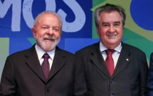 Lula afirma a Célio Moura que está confiante em um segundo turno na disputa pela cadeira ao Governo do Tocantins