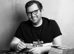 Morre aos 35 anos, Felipe Carauta, empresário e assessora de imprensa de grandes famosos