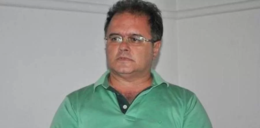 Prefeito passa mal durante visita ÃÂ  obras em Colinas e ÃÂ© internado com pico de pressÃÂ£o