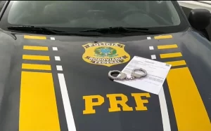 Durante fiscalização PRF cumpre mandado de prisão por violÃªncia doméstica em Colinas