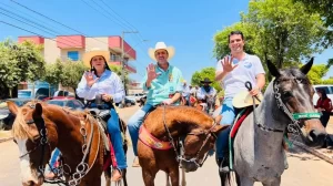 Irajá recebe apoios durante cavalgada em Colinas e BarrolÃ¢ndia