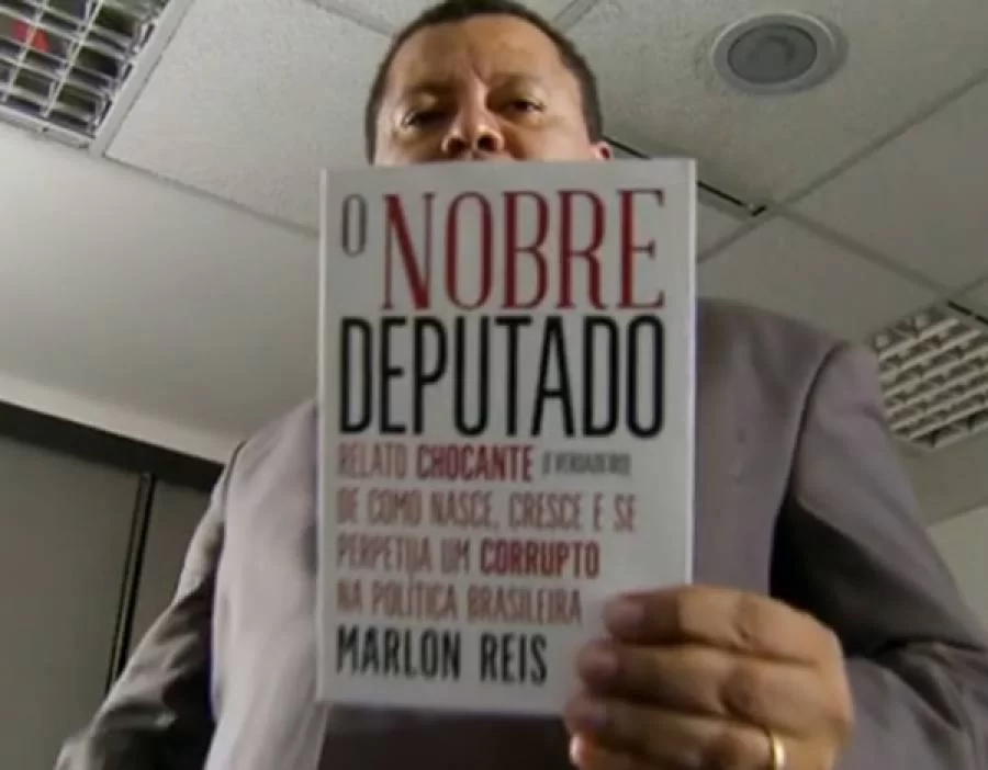 Live debate obra literária sobre como nasce, cresce e se perpetua um corrupto na política brasileira