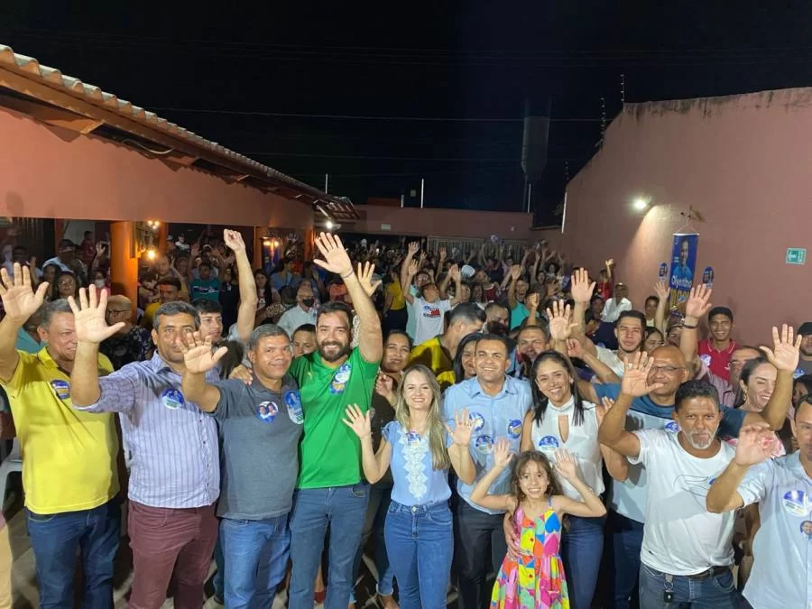 Olyntho recebe apoio de milhares de pessoas em Araguaína