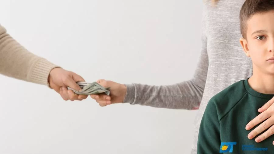 Advogado Rodrigo Almeida explica como funciona a fixação da pensão alimentícia