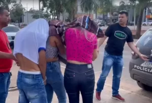 Duas clientes e um homem são presos por participação em assalto a salão de beleza em Araguaína