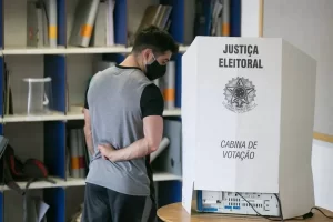 Na véspera das eleições, saiba o que é preciso para o dia da votação; horário, local, o que pode ou não