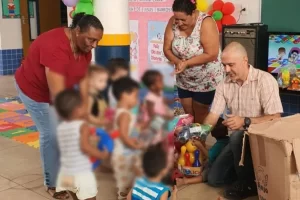 MPTO distribui brinquedos para mais de 650 crianças em creches e pré-escolas em Peixe, São Valério e Jaú do Tocantins