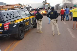 PRF do Tocantins confirma fim do bloqueio de rodovias federais no estado após negociações