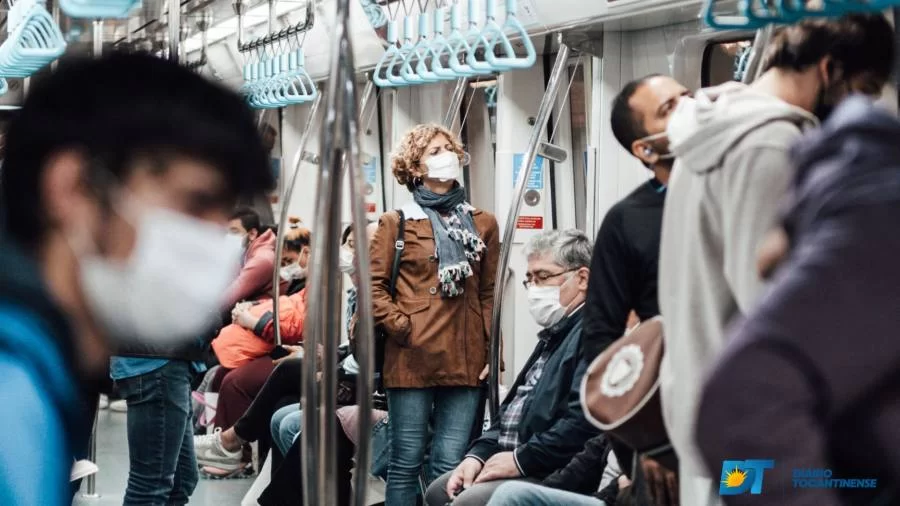 Com avanço da COVID-19, Ministério da Saúde recomenda volta do uso de máscaras