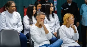 Caso Flordelis: relembre a história de Anderson do Carmo, que passou de filho a marido da ex-deputada