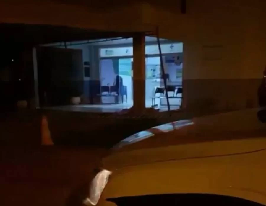Corpo de mulher é localizado na frente de UBS em Peixe; Polícia investiga o caso