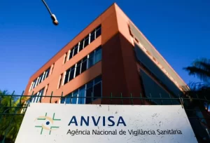 Anvisa publica portaria que cria comissão técnica para atuação durante crises em saúde