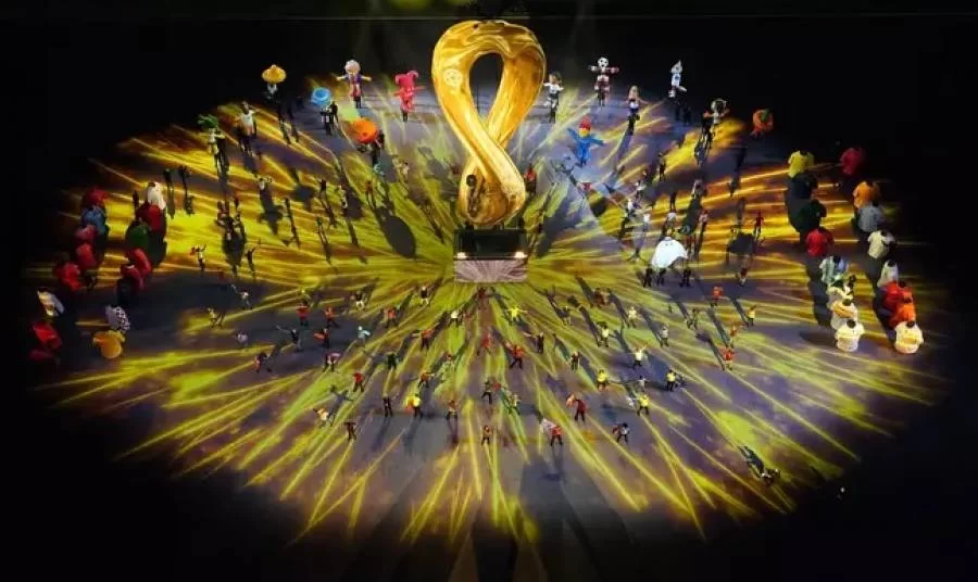Copa do Mundo do Catar começa com cerimônia luxuosa, astro de Hollywood e exaltação da cultura local; confira como foi: