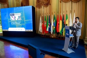 Tocantinense Gustavo Gama é destaque na abertura da semana da comunidade de língua portuguesa no Brasil