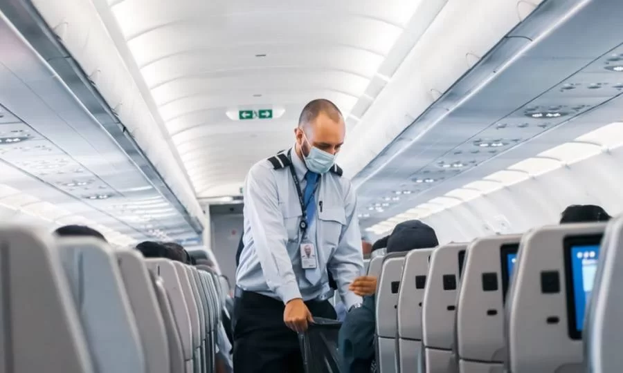 Após 3 meses, Anvisa decide por obrigatoriedade do uso de máscaras em aeroportos e aviões