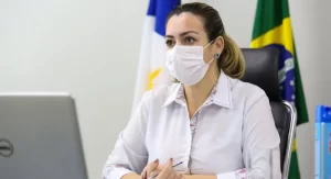 Prefeita, Cinthia Ribeiro, testa positivo para Covid-19, programação do 'Natal Cidade Encantada' é adiada