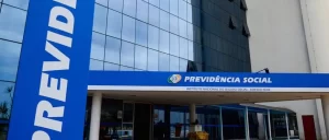 Com concorrÃªncia acirradíssima para 14 vagas, mais de 10 mil candidatos fazem concurso do INSS