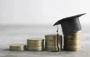 Governo realiza novo corte de R$ 244 milhões no orçamento de universidades federais