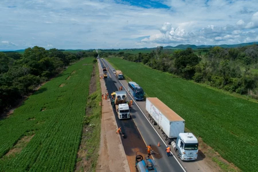 Ecovias do Araguaia realiza obras de recuperação de pavimento em BRs-153, 414 e 080; rodovias ligam Tocantins e Goiás
