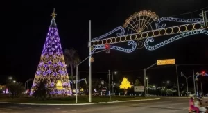 Confira detalhes da decoração e a programação de Natal na capital