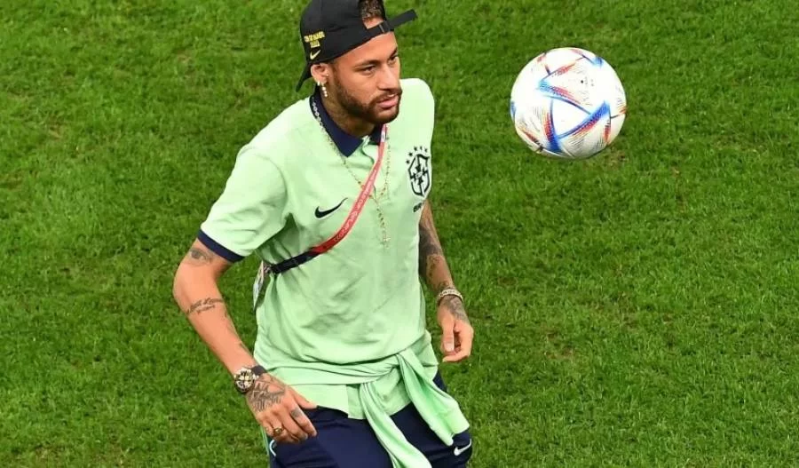 Neymar vai a campo pela 1ª vez neste sábado desde a lesão em "teste" para retorno