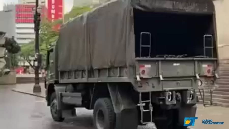 Após alguns rumores de que militares estariam se preparando em defesa de Bolsonaro, exército se pronúncia