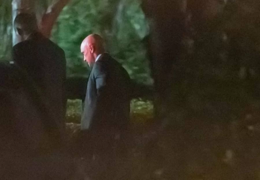 Alexandre de Moraes participa de confraternização com Lula na casa de advogado e é criticado; "é preciso entender o que convém e o que não convém"