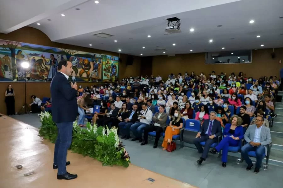 Presidente da FIETO prestigia entrega de premiação aos vencedores do Projeto do TCE Cidadão na Escola