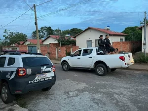 Cinco pessoas são presas em Paraíso e Palmas suspeitas de integrar facção criminosa