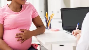 Secretaria de Saúde de Bandeirante inicia projeto de pré-natal com chá revelação; iniciativa busca atrair novas mamães para acompanhamento médico