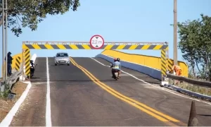 Obra: Ageto alerta motoristas ao trafegarem em Ponte sobre o Rio Tocantins