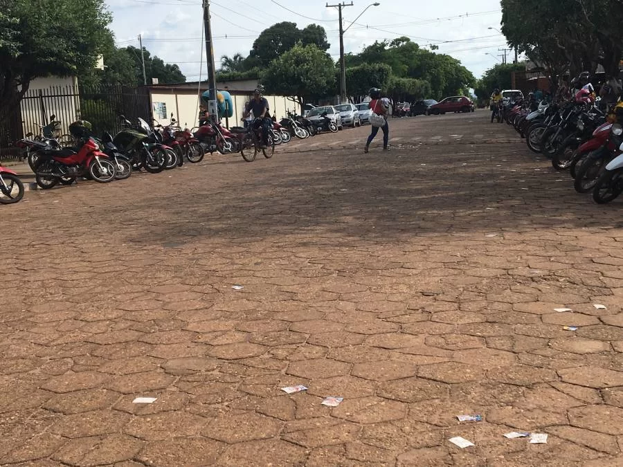 Derrame de santinhos ÃÂ© identificado em Colinas e, mas outras cidades do Tocantins.