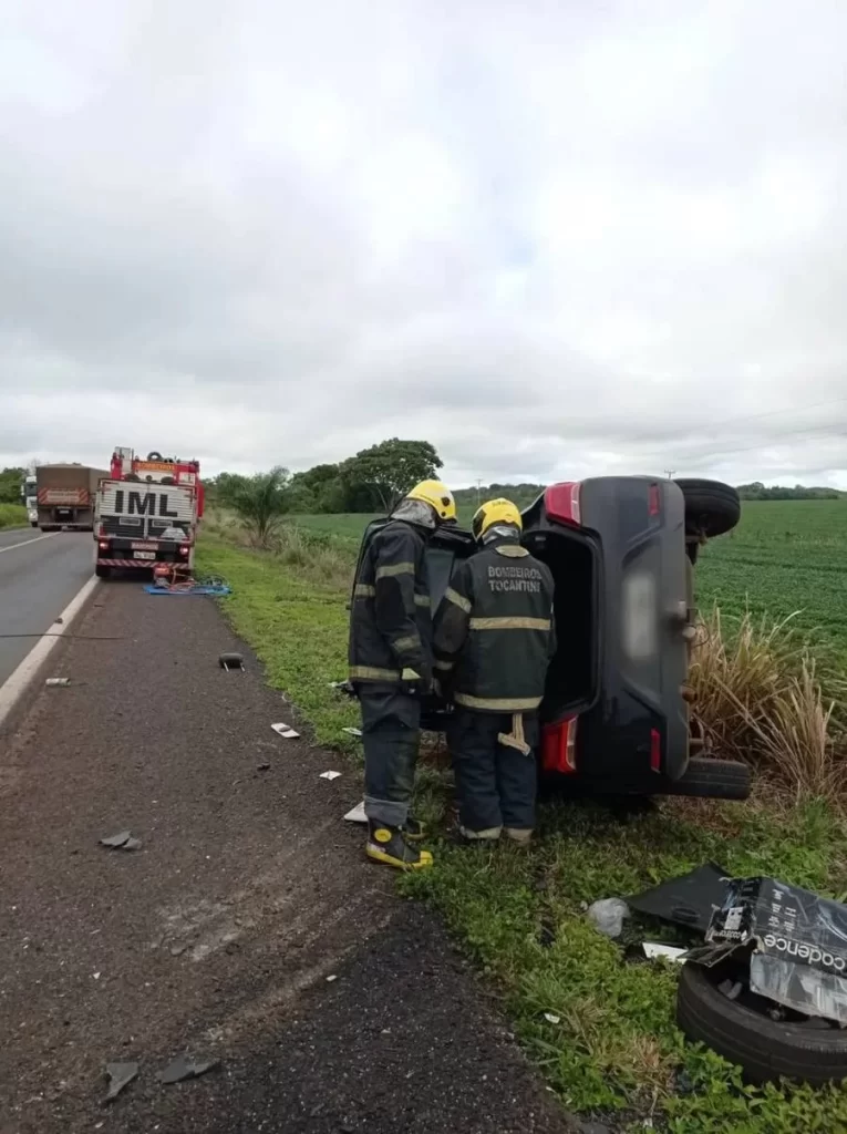 Colinense morre após batida entre carro e caminhão próximo a Darcinópolis
