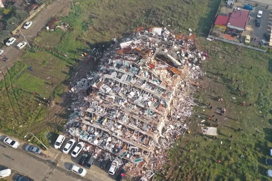 Governador do TO emite nota de solidariedade pela tragédia na Turquia e na Síria