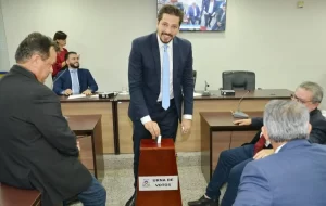 Olyntho é eleito presidente da Comissão de Finanças, Tributação, Fiscalização e Controle da Assembleia Legislativa