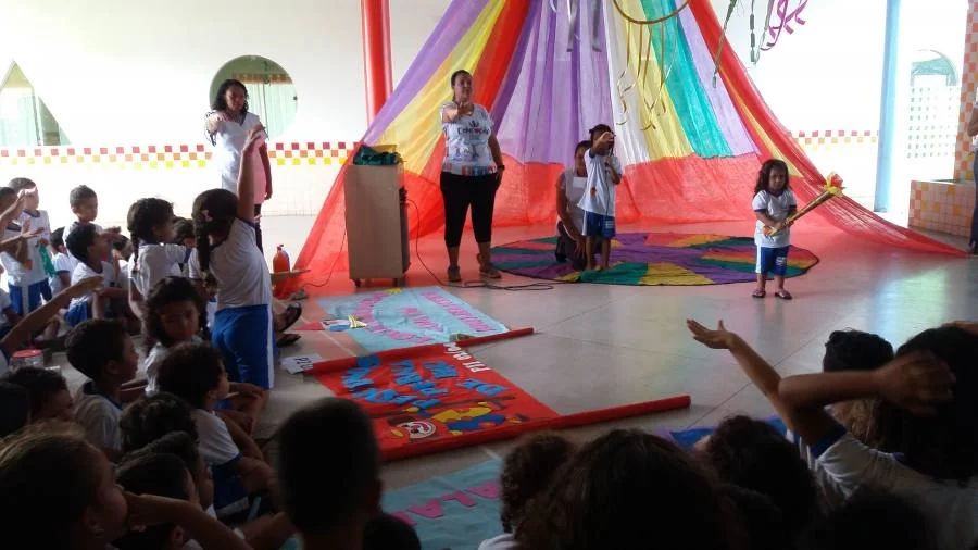 Semana da CrianÃÂ§a movimenta Cmeis de Palmas com os Jogos da InfÃÂ¢ncia