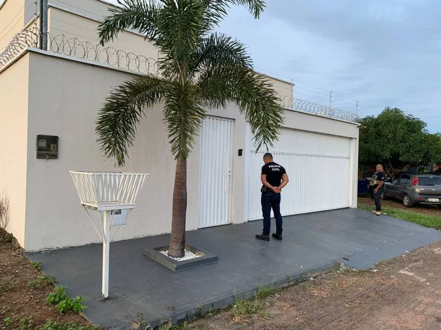 Homem suspeito de aplicar golpes e oferecer curso superior falso em Colméia é preso pela Polícia Civil em Paraíso